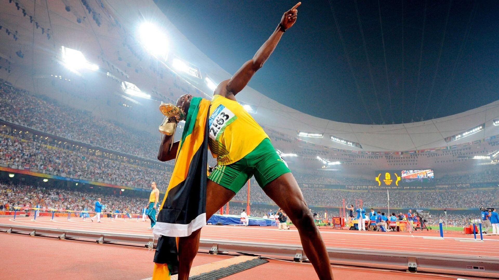 九游体育平台官网-世界杯逆袭传奇：英雄用荣耀书写奇迹！，世界杯传奇人物